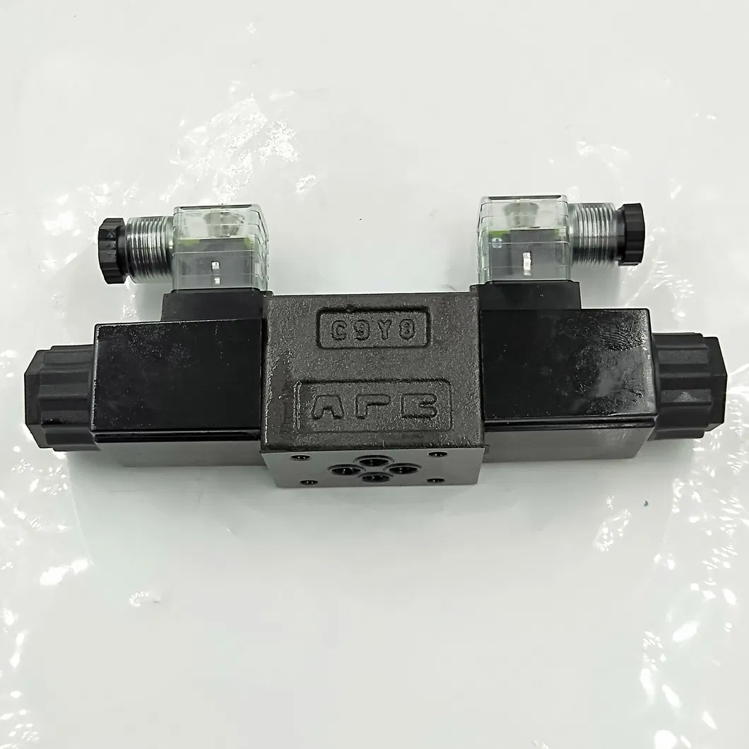 Yuken Solenoid Directional Control Valve DSG-01-3c4-D24/D12/A110/A220/A240 Hydraulic Coil